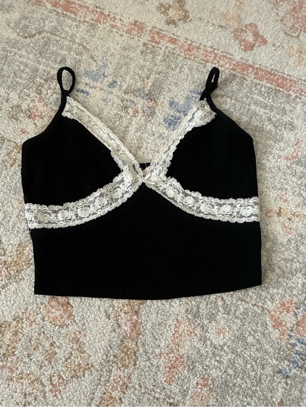 Y2K Aesthetic Lace V-Neck Crop Tank - Perfect Summer Basic-Size M